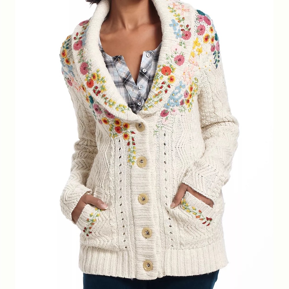 Far away from home anthropology a rose is a rose cardigan sweater size medium